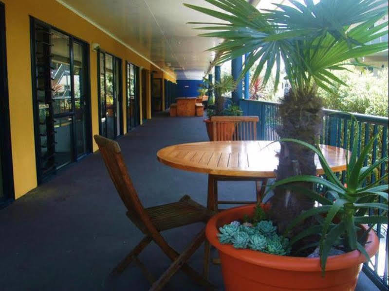 Saltwater Lodge Backpackers Paihia Exterior foto