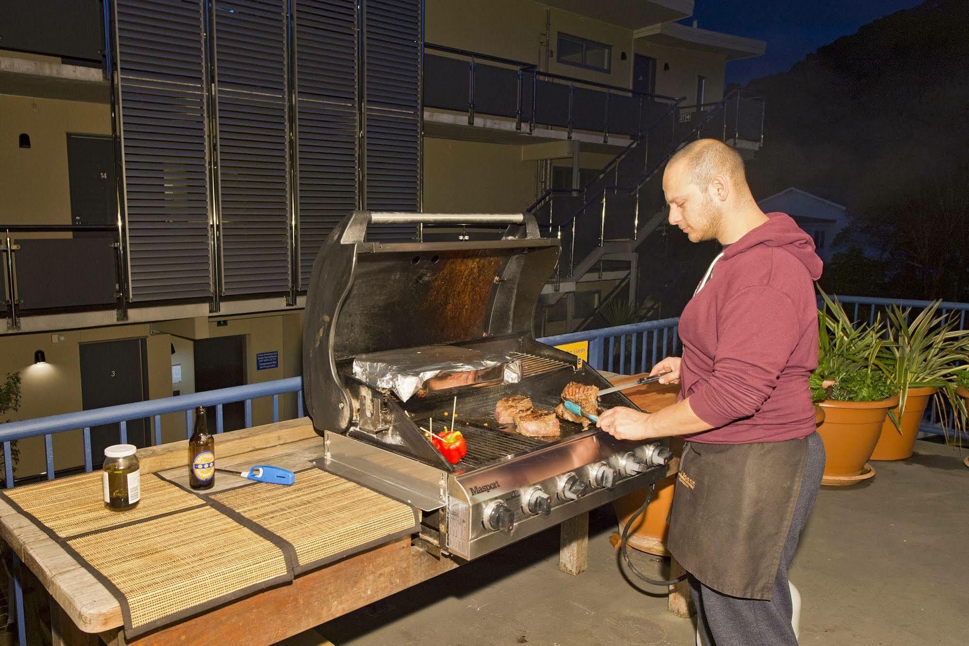 Saltwater Lodge Backpackers Paihia Exterior foto